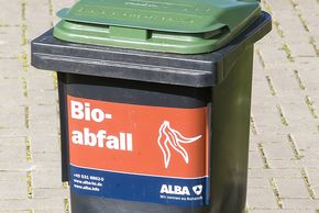 Brandenburgs erstes E-Müllauto sammelt ab Montag Altpapier